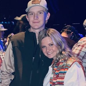 Meet your Posher, Jayci